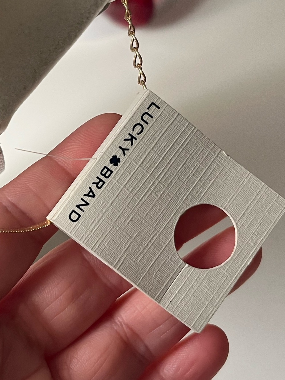 NWT Lucky Brand Gold Tone Bow Necklace - Picture 4 of 5